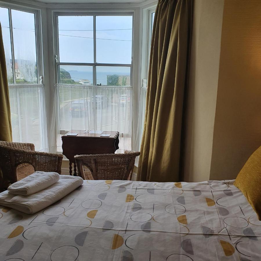 Pendyffryn Manor Bed & Breakfast Little Haven Exteriör bild