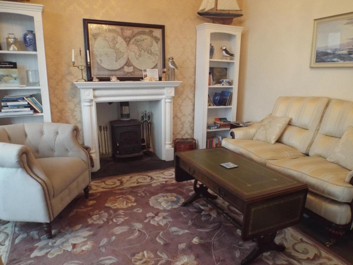 Pendyffryn Manor Bed & Breakfast Little Haven Exteriör bild