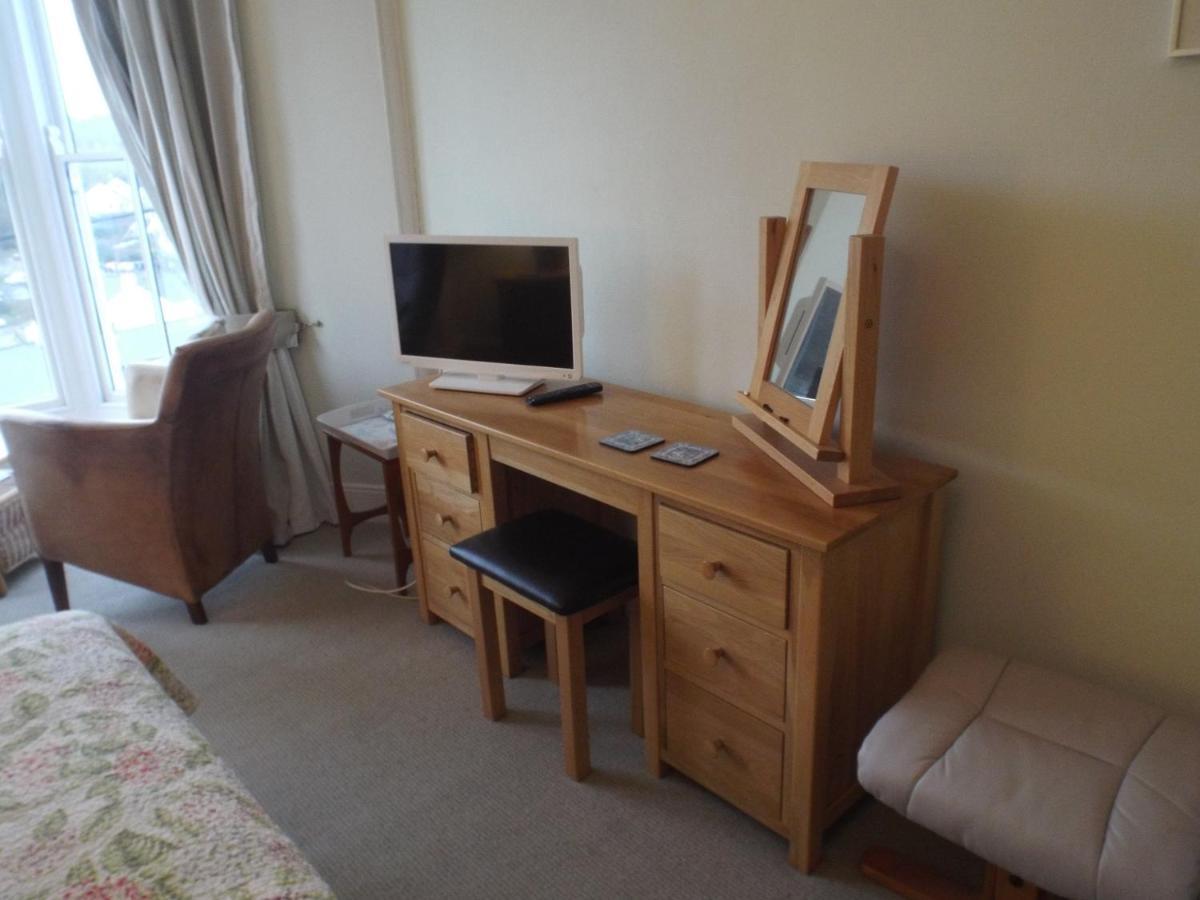 Pendyffryn Manor Bed & Breakfast Little Haven Exteriör bild