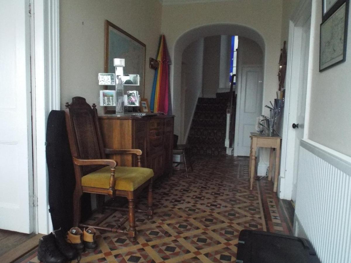 Pendyffryn Manor Bed & Breakfast Little Haven Exteriör bild