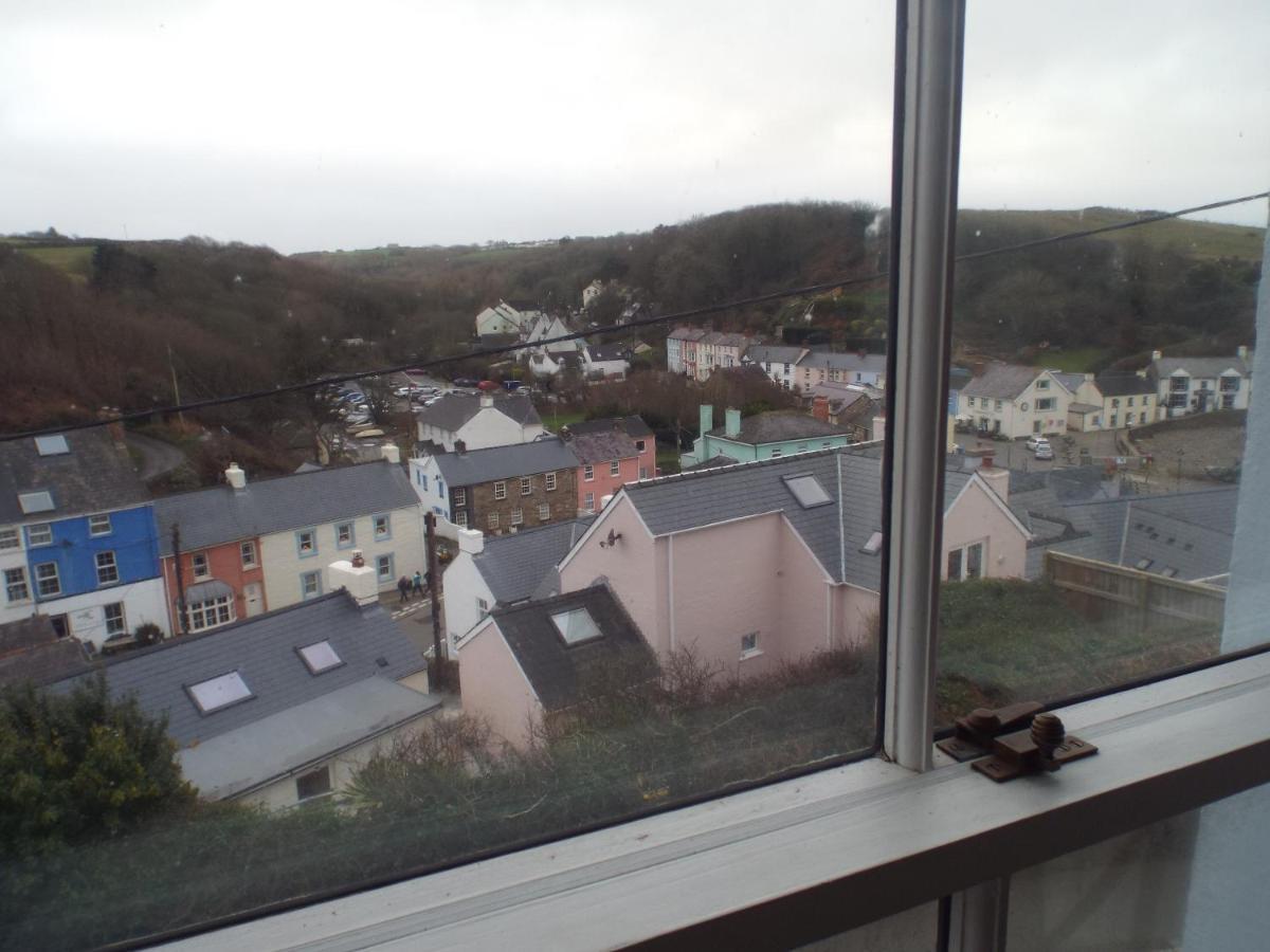 Pendyffryn Manor Bed & Breakfast Little Haven Exteriör bild