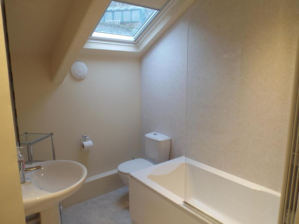 Pendyffryn Manor Bed & Breakfast Little Haven Exteriör bild