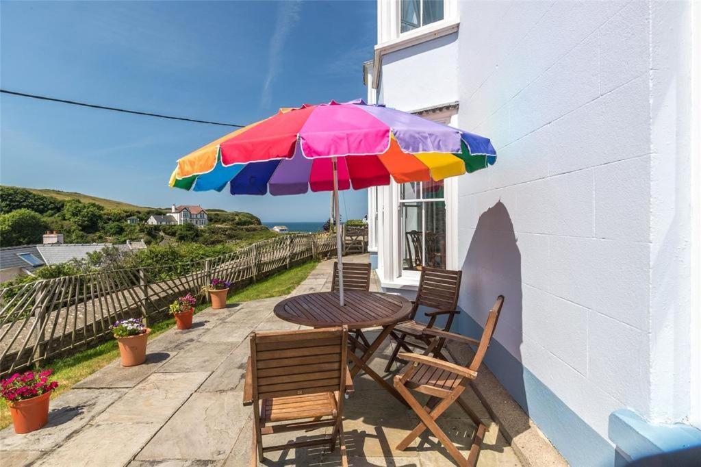 Pendyffryn Manor Bed & Breakfast Little Haven Exteriör bild
